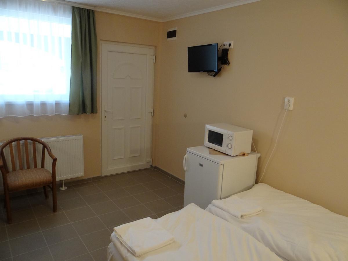 Thermal Motel Kiskunmajsa Extérieur photo